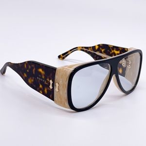 ***NEW**** Gucci sunglasses (unisex)